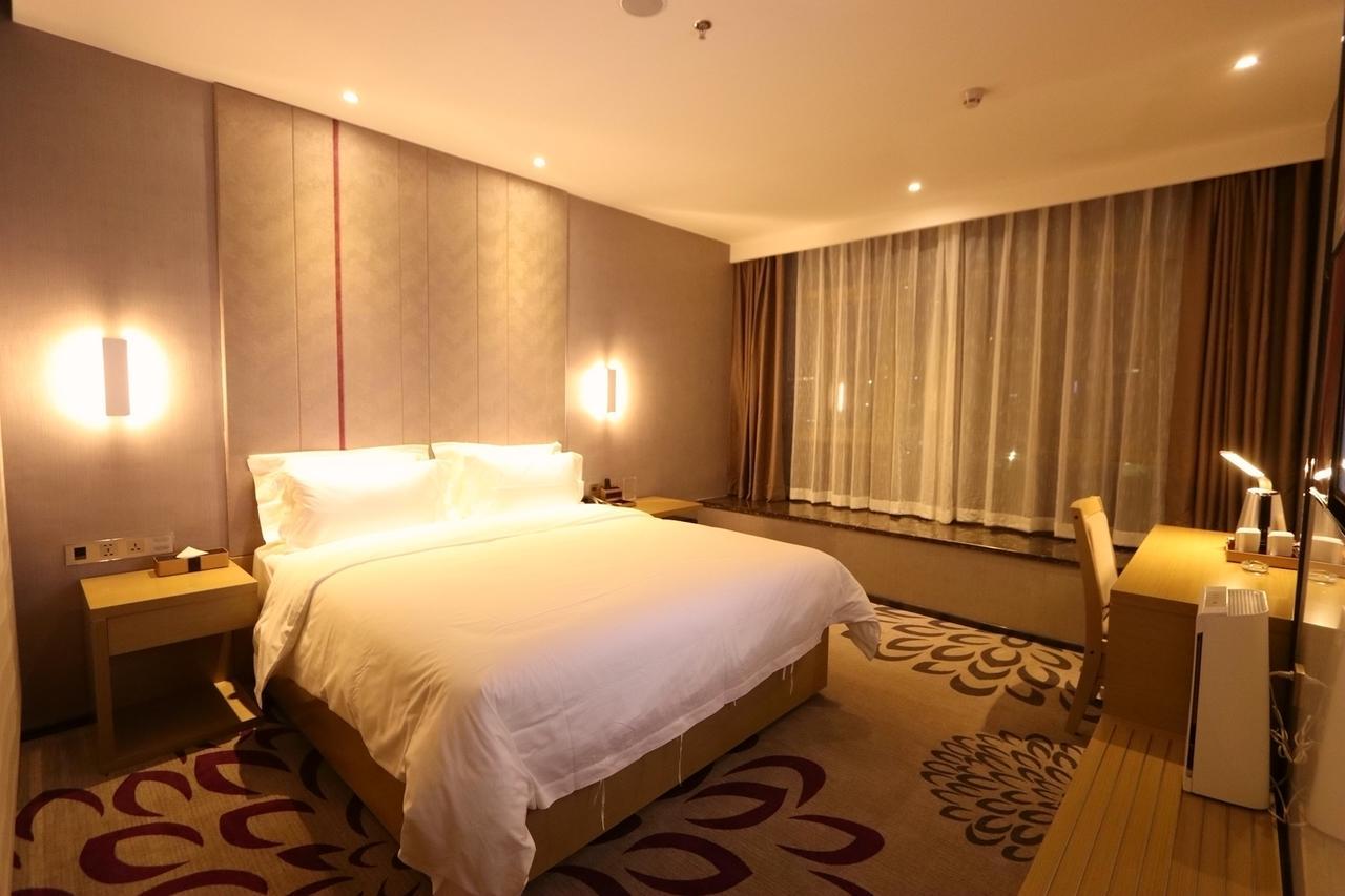 Lavande Hotel Foshan Yiwu Commodities City Bagian luar foto