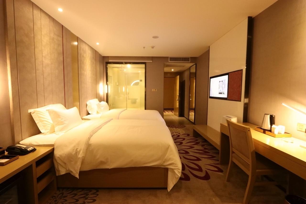 Lavande Hotel Foshan Yiwu Commodities City Bagian luar foto