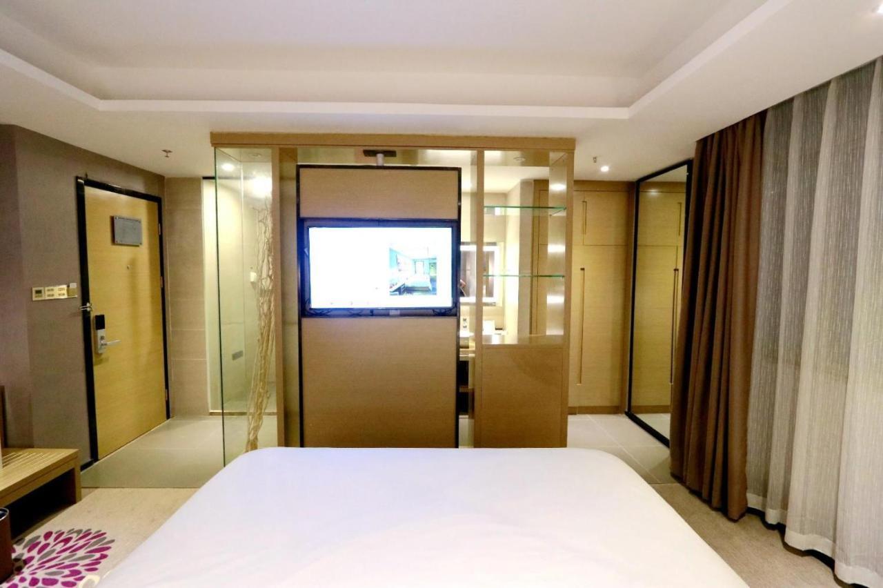 Lavande Hotel Foshan Yiwu Commodities City Bagian luar foto