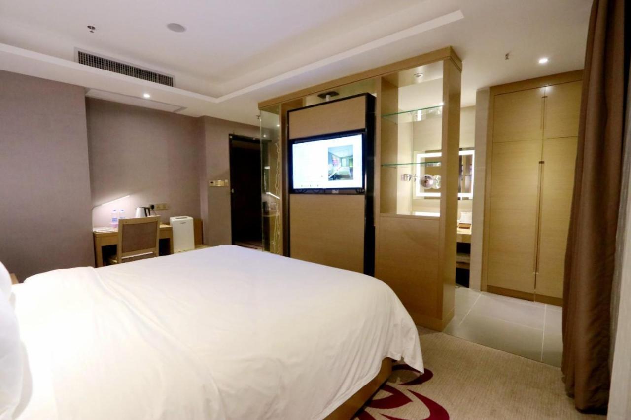 Lavande Hotel Foshan Yiwu Commodities City Bagian luar foto