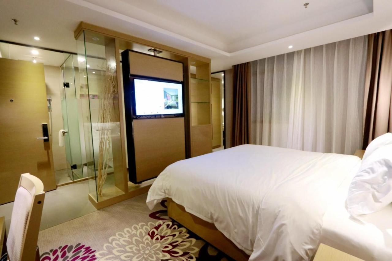 Lavande Hotel Foshan Yiwu Commodities City Bagian luar foto